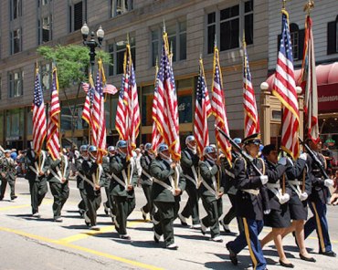 chicago memorial day parade