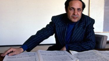 pierre boulez younger with scorers Sony Music
