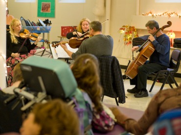 MSO HeartStrings outreach with Rhapsodie Quartet playing